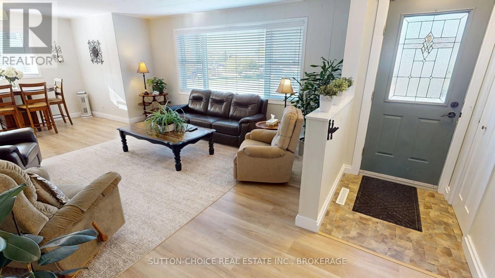 346 Main Street, Powassan, Ontario  P0H 1Z0 - Photo 22 - X12454362