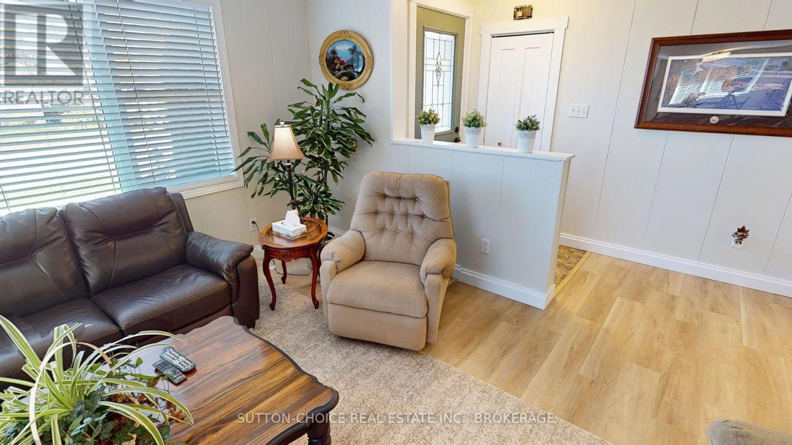 346 Main Street, Powassan, Ontario  P0H 1Z0 - Photo 13 - X12454362