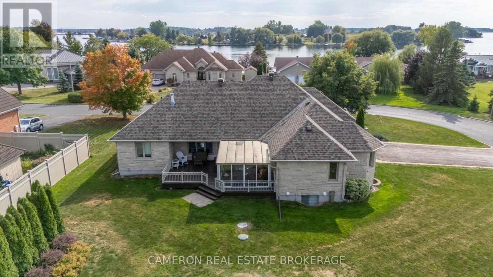 18105 Farlinger Drive, South Glengarry, Ontario  K6H 5R5 - Photo 39 - X12454268
