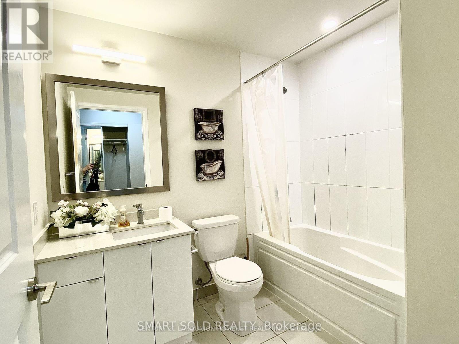 422 - 50 Thomas Riley Road, Toronto, Ontario  M9B 0C5 - Photo 14 - W12454103
