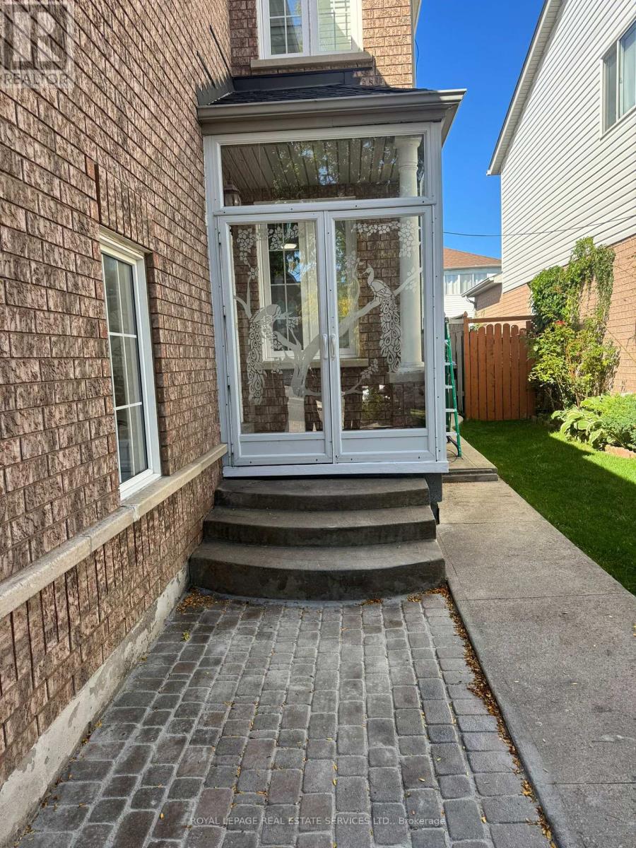 UPPER - 160 CORDGRASS CRESCENT, Brampton, Ontario