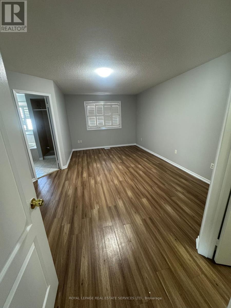 Upper - 160 Cordgrass Crescent, Brampton, Ontario  L6R 2A1 - Photo 2 - W12454163