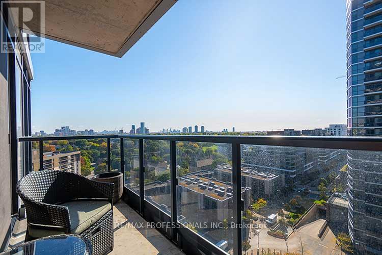 1202 - 1 Valhalla Inn Road, Toronto, Ontario  M9B 1S9 - Photo 10 - W12454184