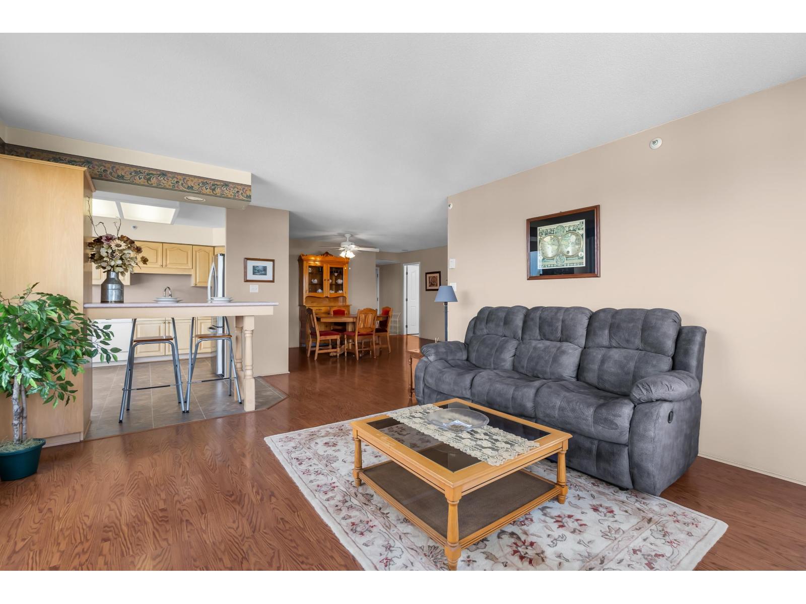 704 3190 Gladwin Road, Abbotsford, British Columbia  V2T 5T2 - Photo 8 - R3055562