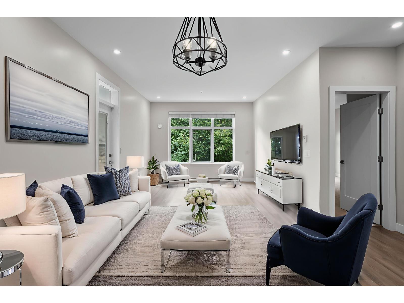 306 15436 31 Avenue, Surrey, British Columbia  V3Z 1H3 - Photo 2 - R3056262