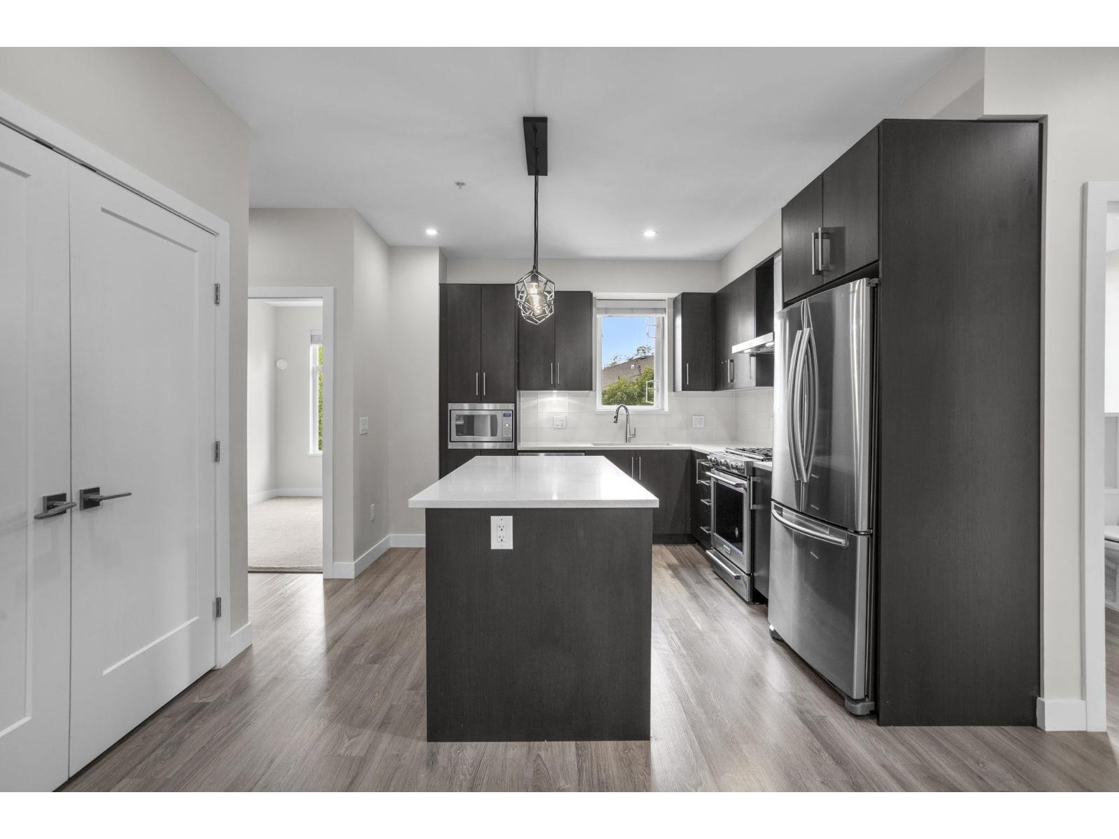 306 15436 31 Avenue, Surrey, British Columbia  V3Z 1H3 - Photo 4 - R3056262