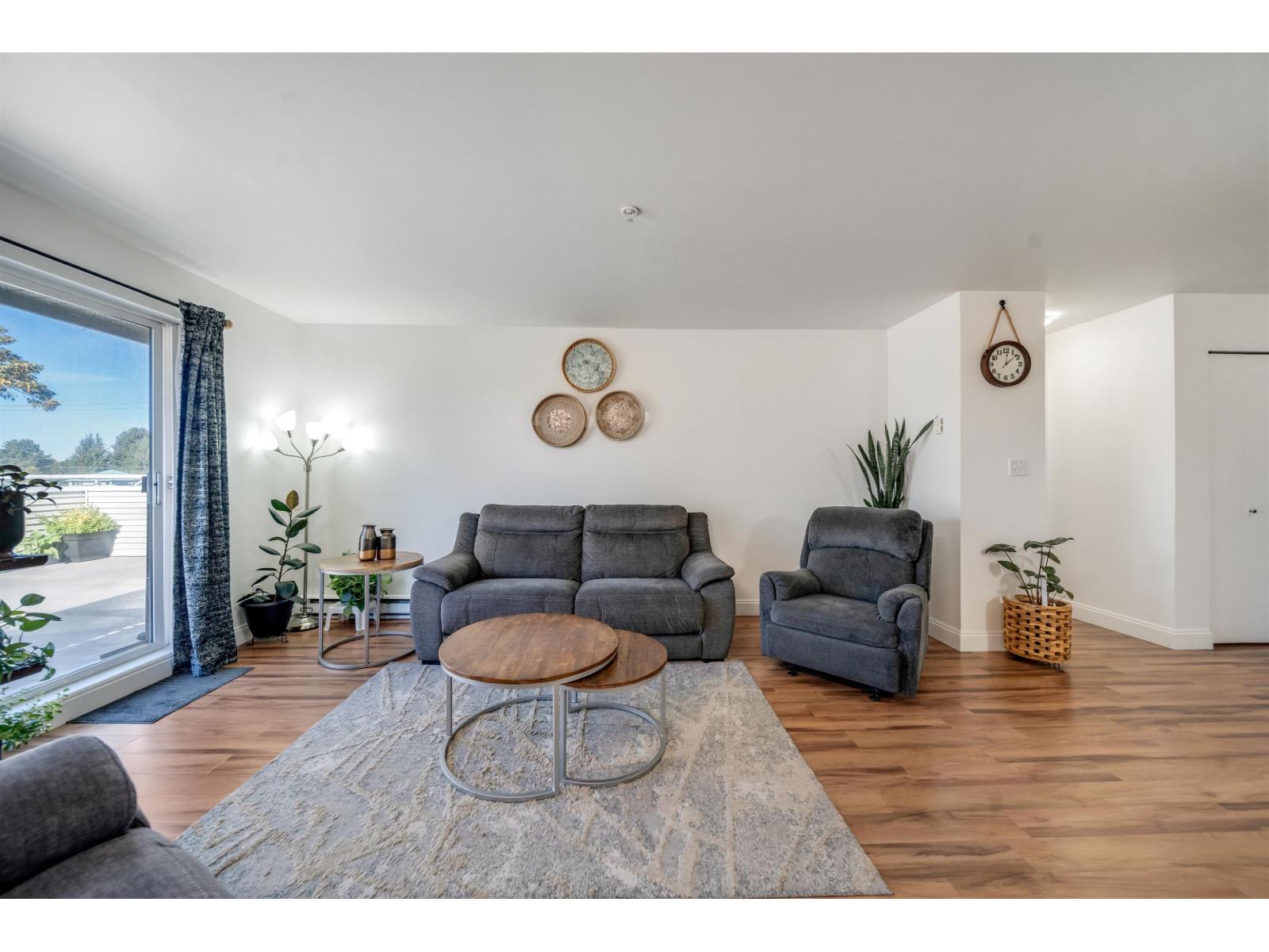 401 12110 80 Avenue, Surrey, British Columbia  V3W 0V2 - Photo 6 - R3055831