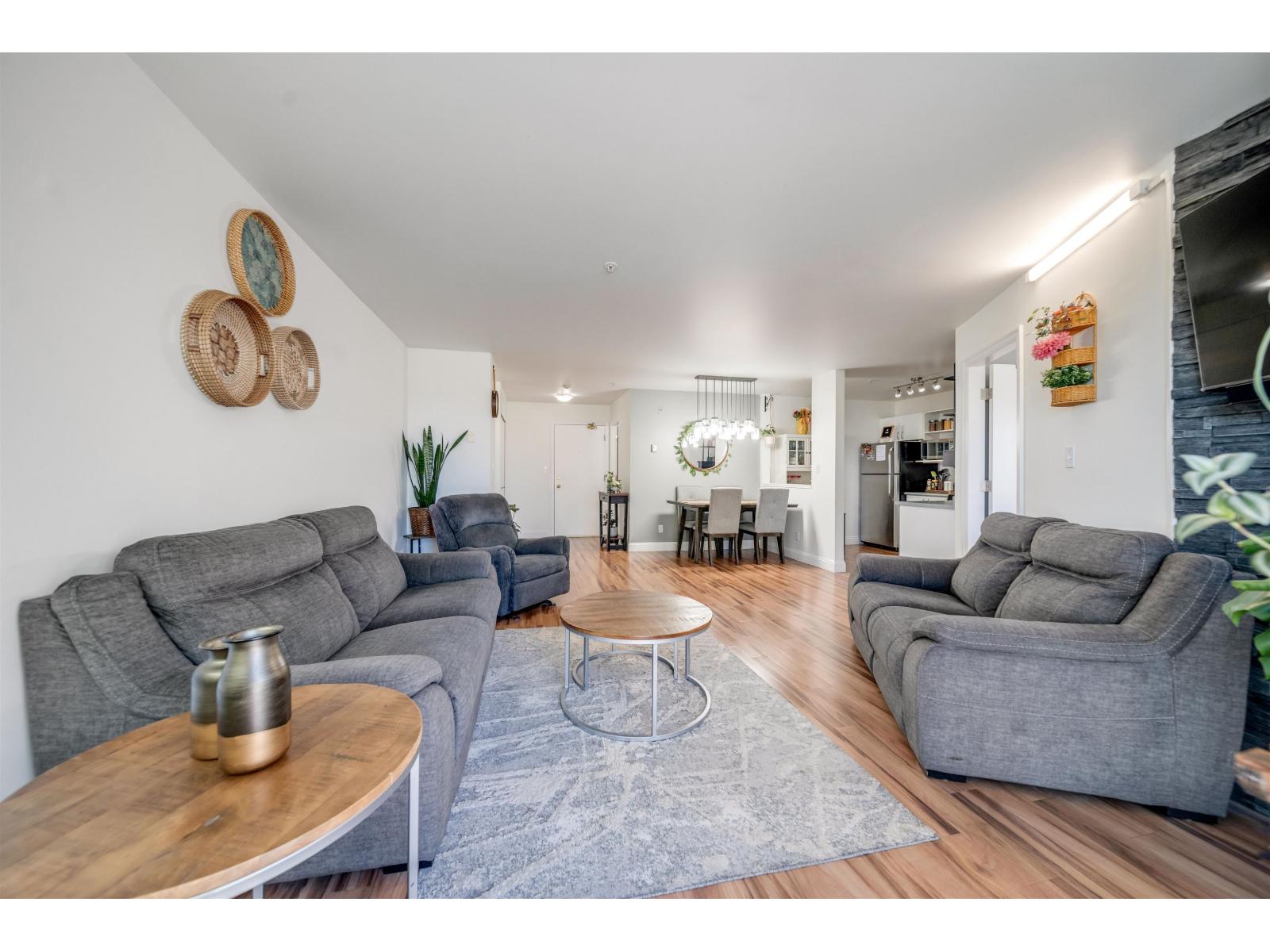 401 12110 80 Avenue, Surrey, British Columbia  V3W 0V2 - Photo 8 - R3055831
