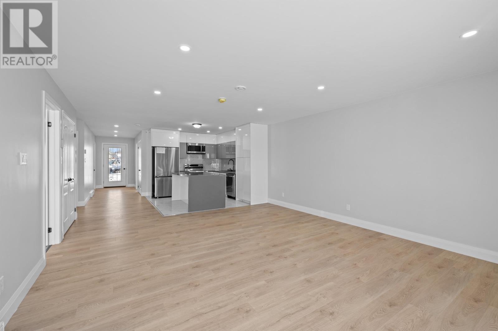 19 Paddington Avenue, Charlottetown, Prince Edward Island  C1E 0E6 - Photo 11 - 202525514