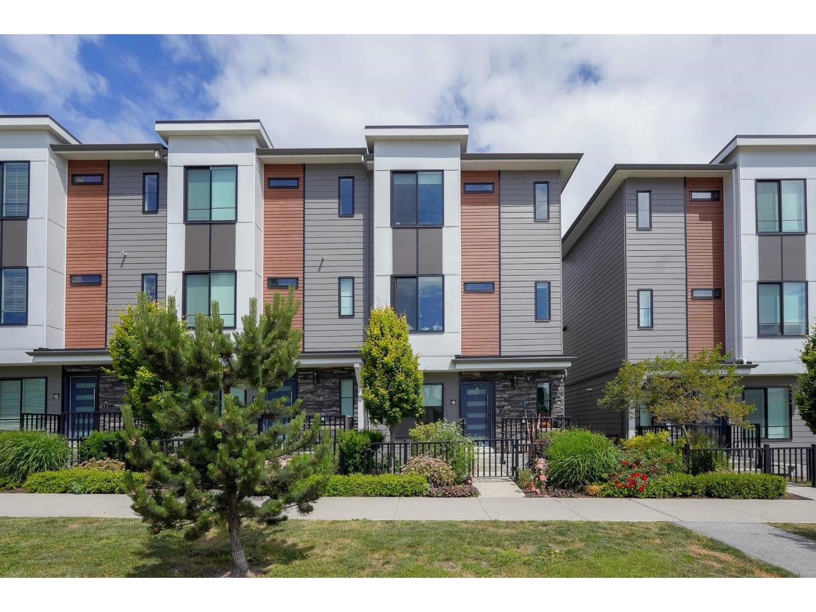 10 1639 162 Street, Surrey, British Columbia  V4A 4Y1 - Photo 2 - R3056562