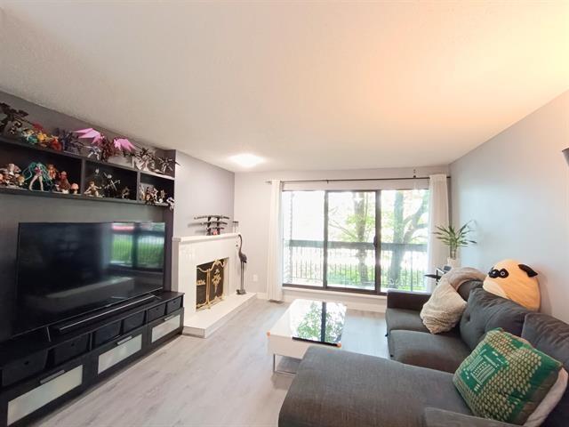 201 13316 Old Yale Road, Surrey, British Columbia  V3T 5J5 - Photo 1 - R3056630