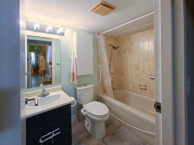 201 13316 Old Yale Road, Surrey, British Columbia  V3T 5J5 - Photo 17 - R3056630