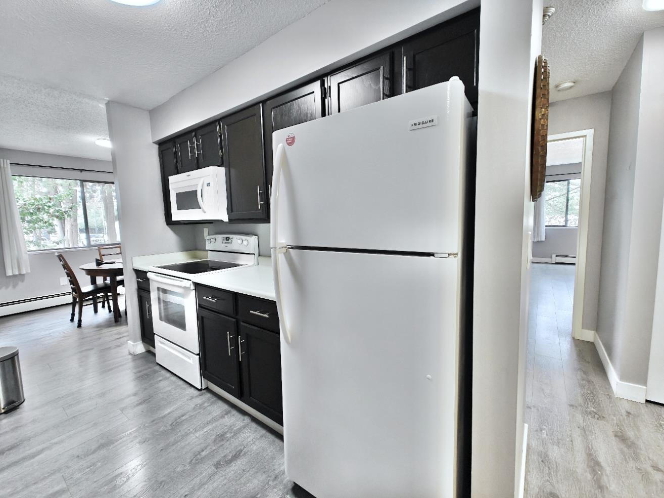 201 13316 Old Yale Road, Surrey, British Columbia  V3T 5J5 - Photo 6 - R3056630