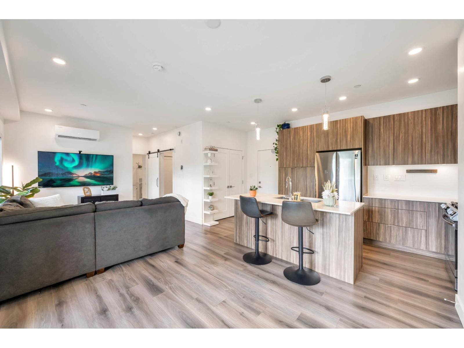 A507 8447 202 STREET, langley, British Columbia
