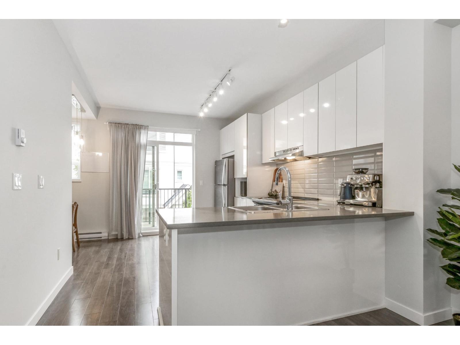 37 30930 Westridge Place, Abbotsford, British Columbia  V2T 0H6 - Photo 8 - R3055433