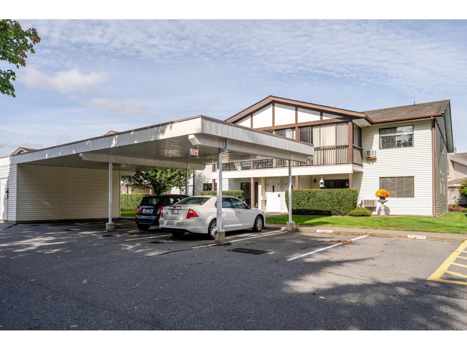 17 32718 Garibaldi Drive, Abbotsford, British Columbia  V2T 5T6 - Photo 2 - R3055248
