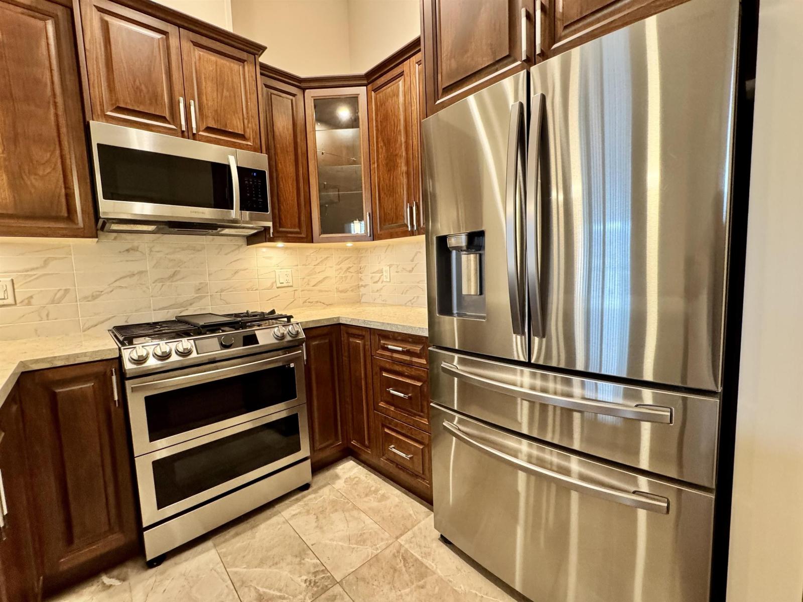 612 8538 203a Street, Langley, British Columbia  V2Y 3P9 - Photo 7 - R3056096