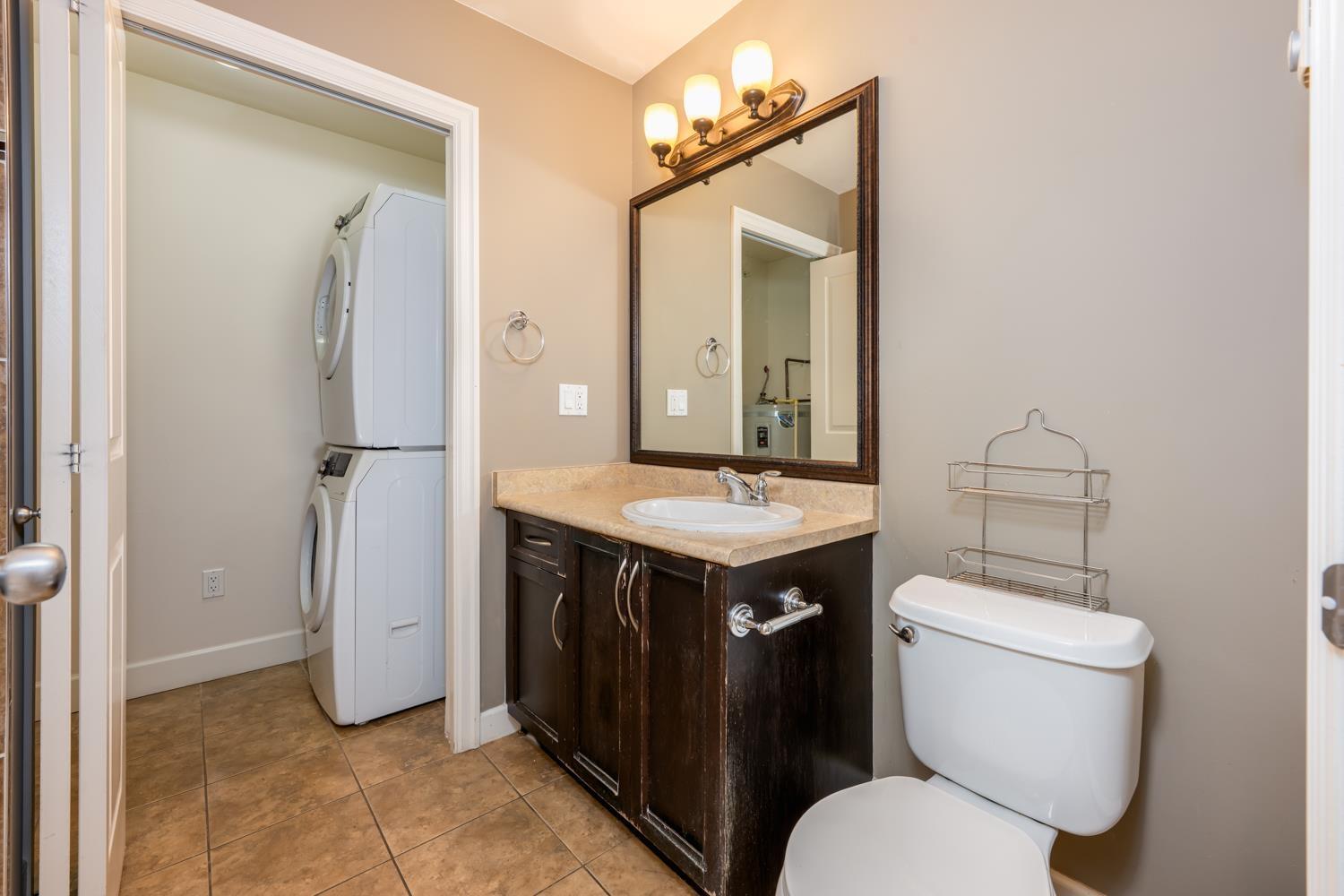 311 12088 75a Avenue, Surrey, British Columbia  V3W 1Y4 - Photo 16 - R3056539