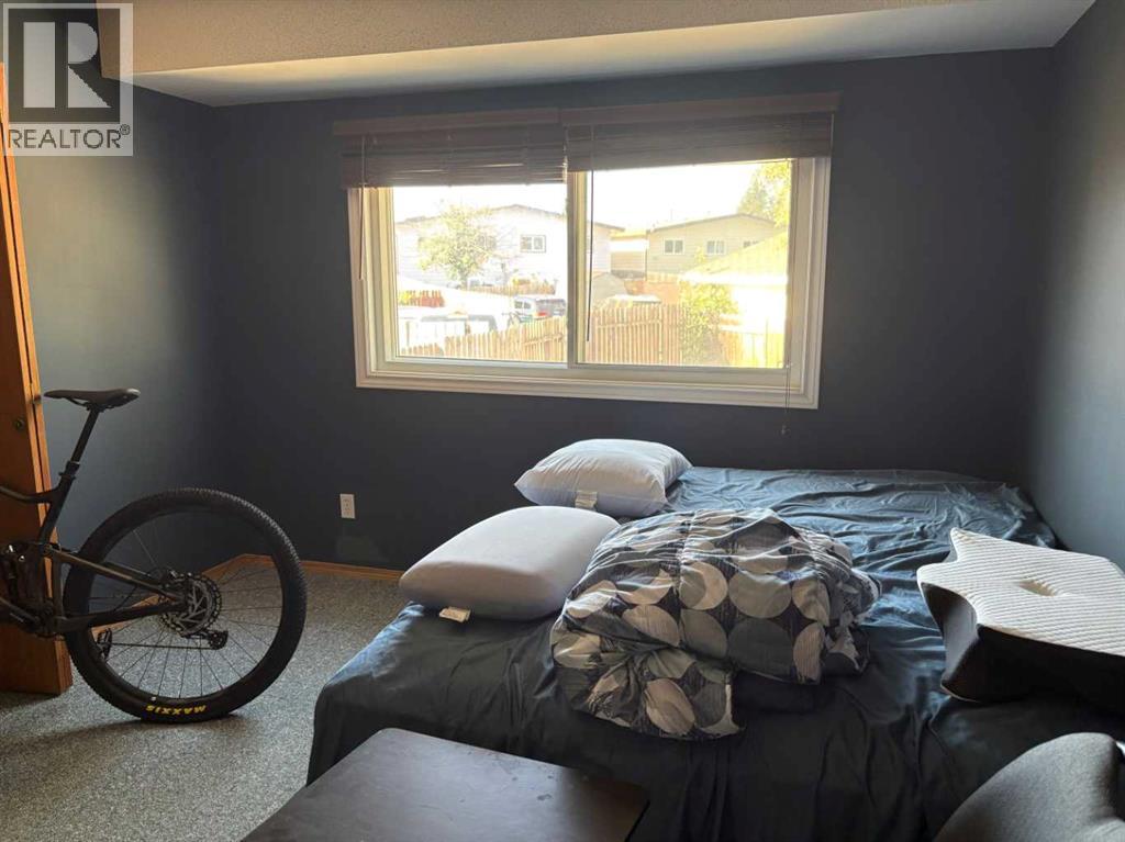 40 Cayuga Crescent W, Lethbridge, Alberta  T1K 5H5 - Photo 11 - A2257888