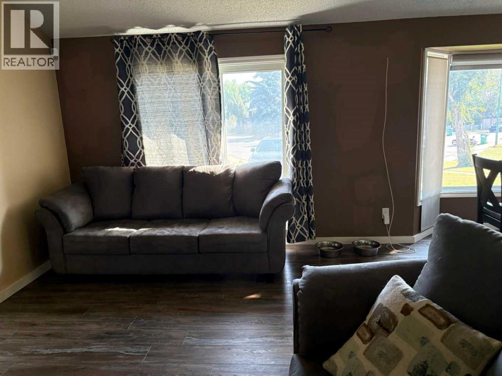 40 Cayuga Crescent W, Lethbridge, Alberta  T1K 5H5 - Photo 6 - A2257888