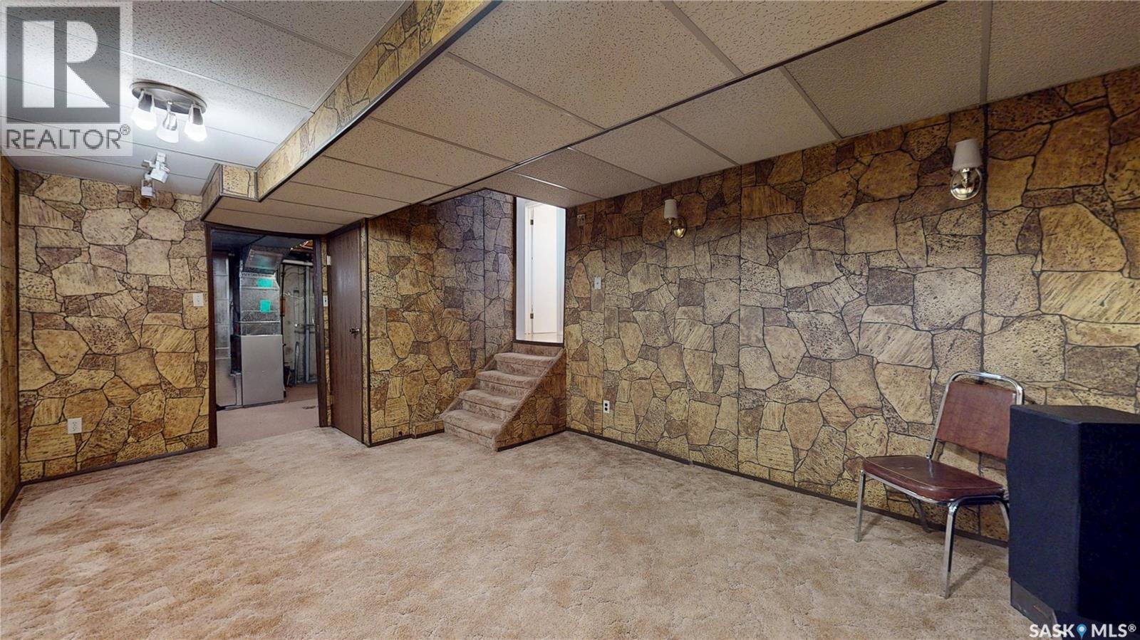 88 Cambridge Avenue, Regina, Saskatchewan  S4N 0L1 - Photo 30 - SK020492