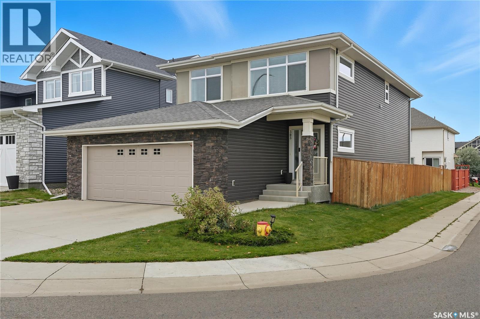 303 Dagnone CRESCENT, Saskatoon, Saskatchewan