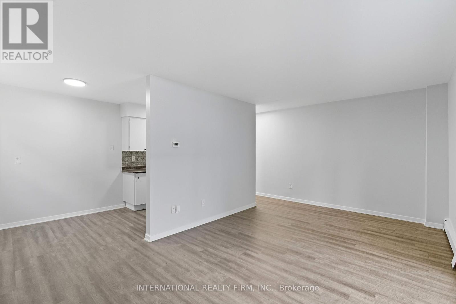 103 Emerald Street S, Hamilton, Ontario  L8N 2V4 - Photo 13 - X12454164