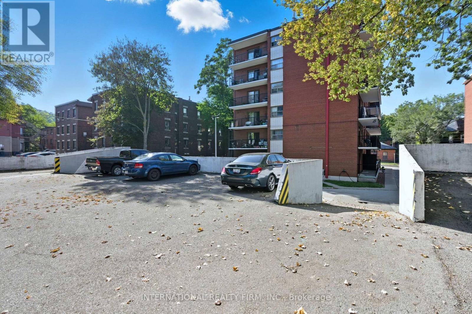 103 Emerald Street S, Hamilton, Ontario  L8N 2V4 - Photo 33 - X12454164