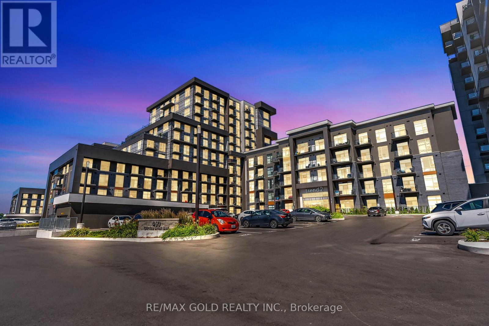 402 - 460 DUNDAS STREET E, Hamilton, Ontario