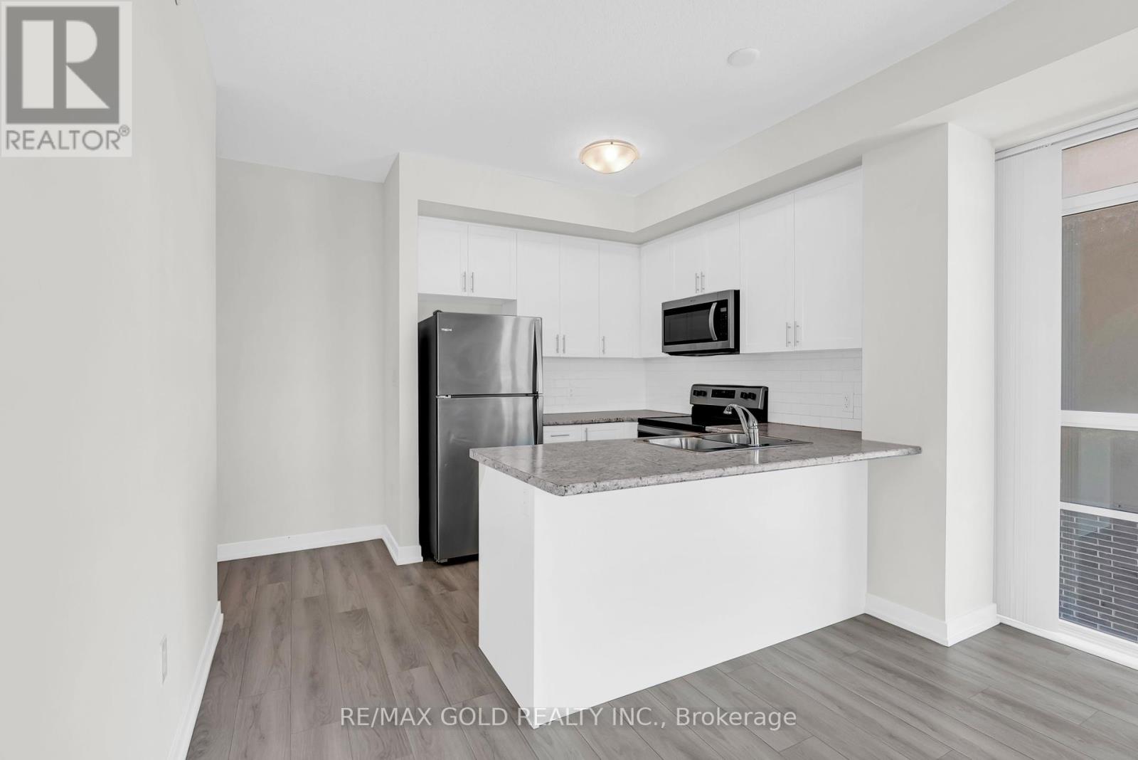 402 - 460 Dundas Street E, Hamilton, Ontario  L8B 2A5 - Photo 26 - X12454169