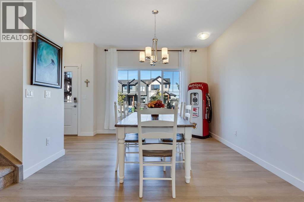 94 Silverton Glen Gate Sw, Calgary, Alberta  T2X 5C4 - Photo 5 - A2255274