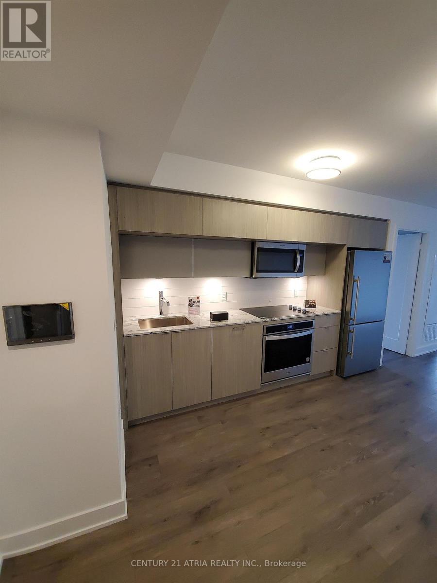 617 - 585 BLOOR STREET E, Toronto, Ontario