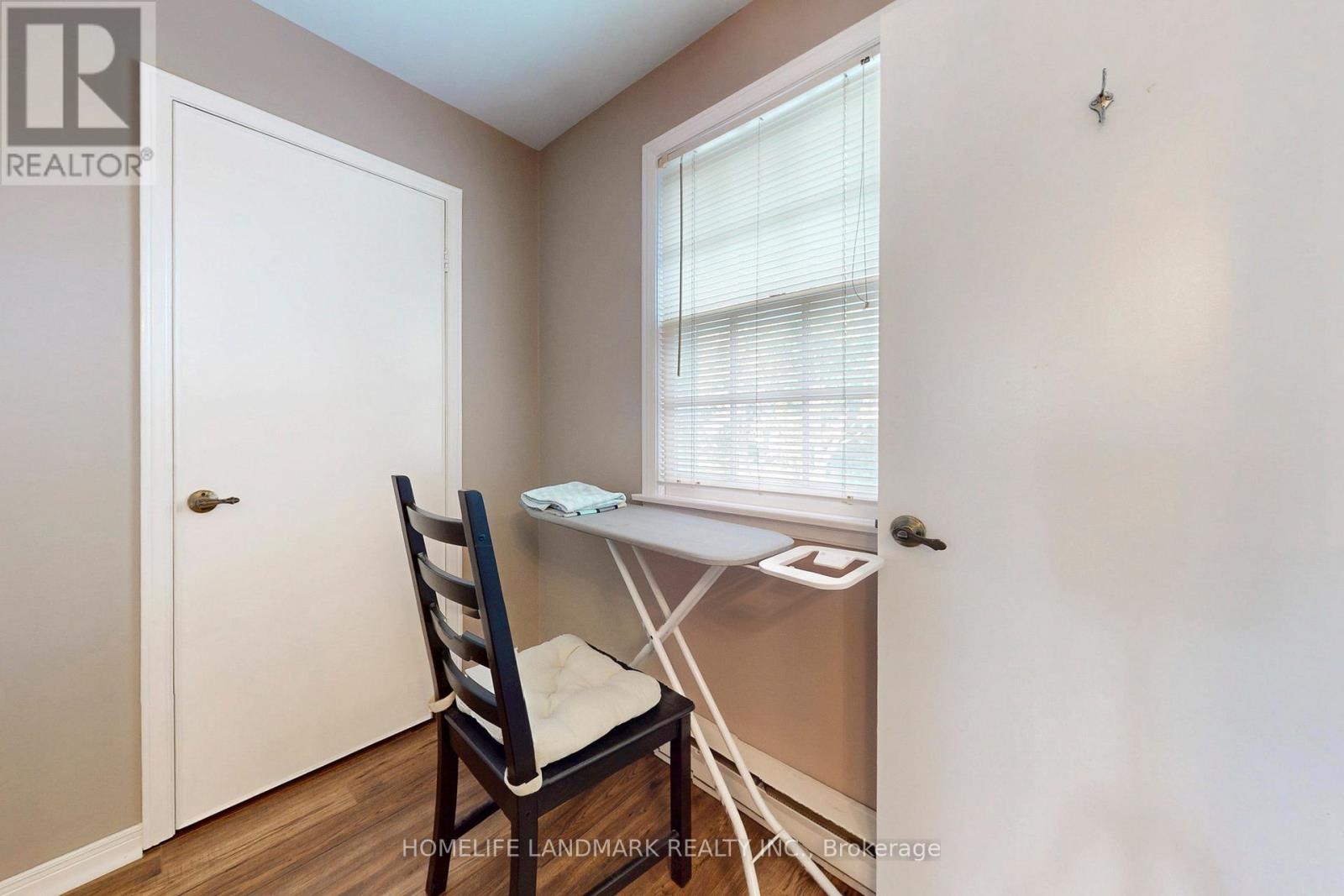 147 Mossgrove Trail, Toronto, Ontario  M2L 2W6 - Photo 24 - C12454211