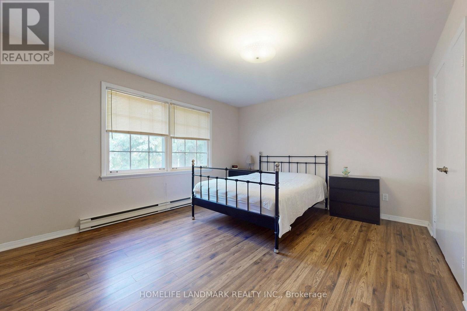147 Mossgrove Trail, Toronto, Ontario  M2L 2W6 - Photo 28 - C12454211