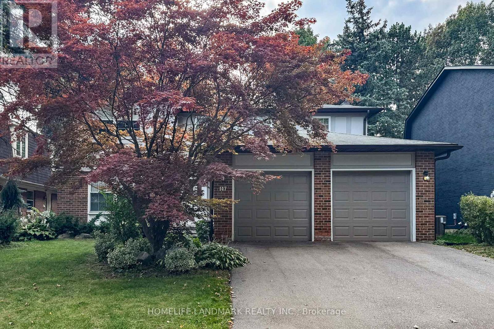 147 Mossgrove Trail, Toronto, Ontario  M2L 2W6 - Photo 3 - C12454211