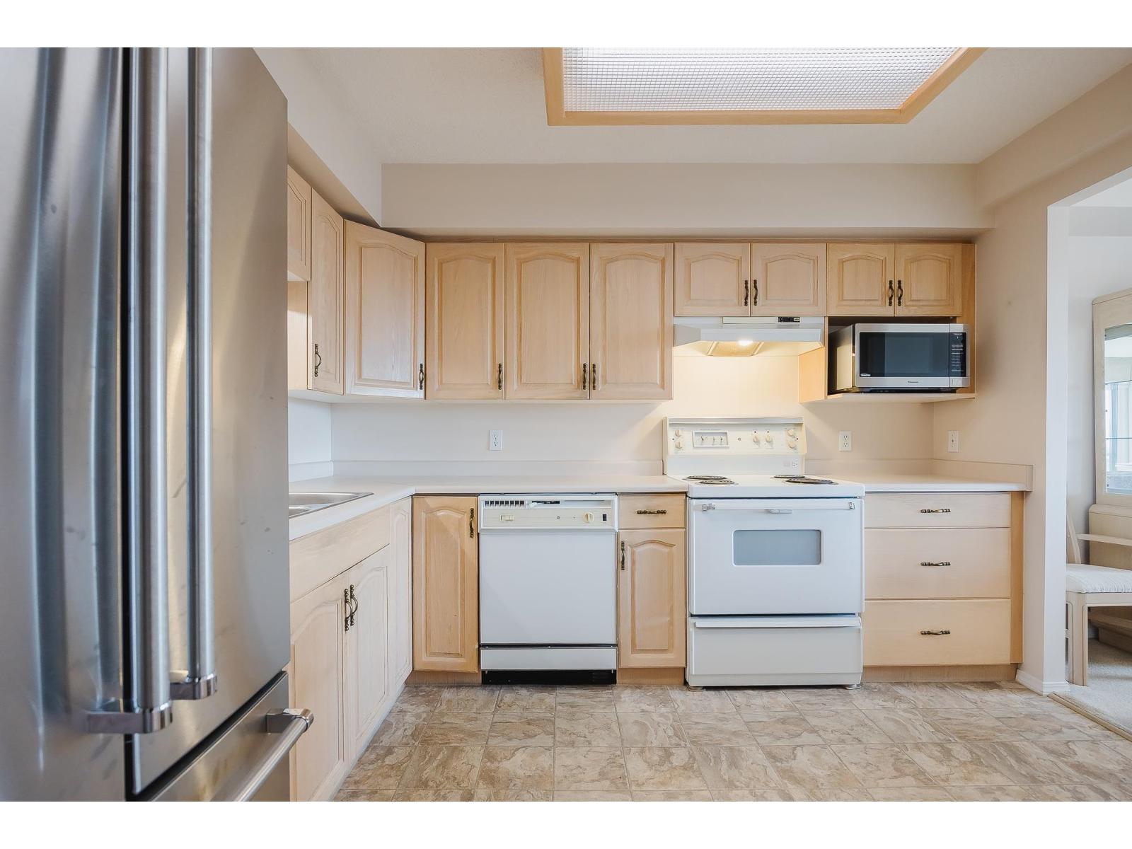 705 3170 Gladwin Road, Abbotsford, British Columbia  V2T 5T1 - Photo 5 - R3056890