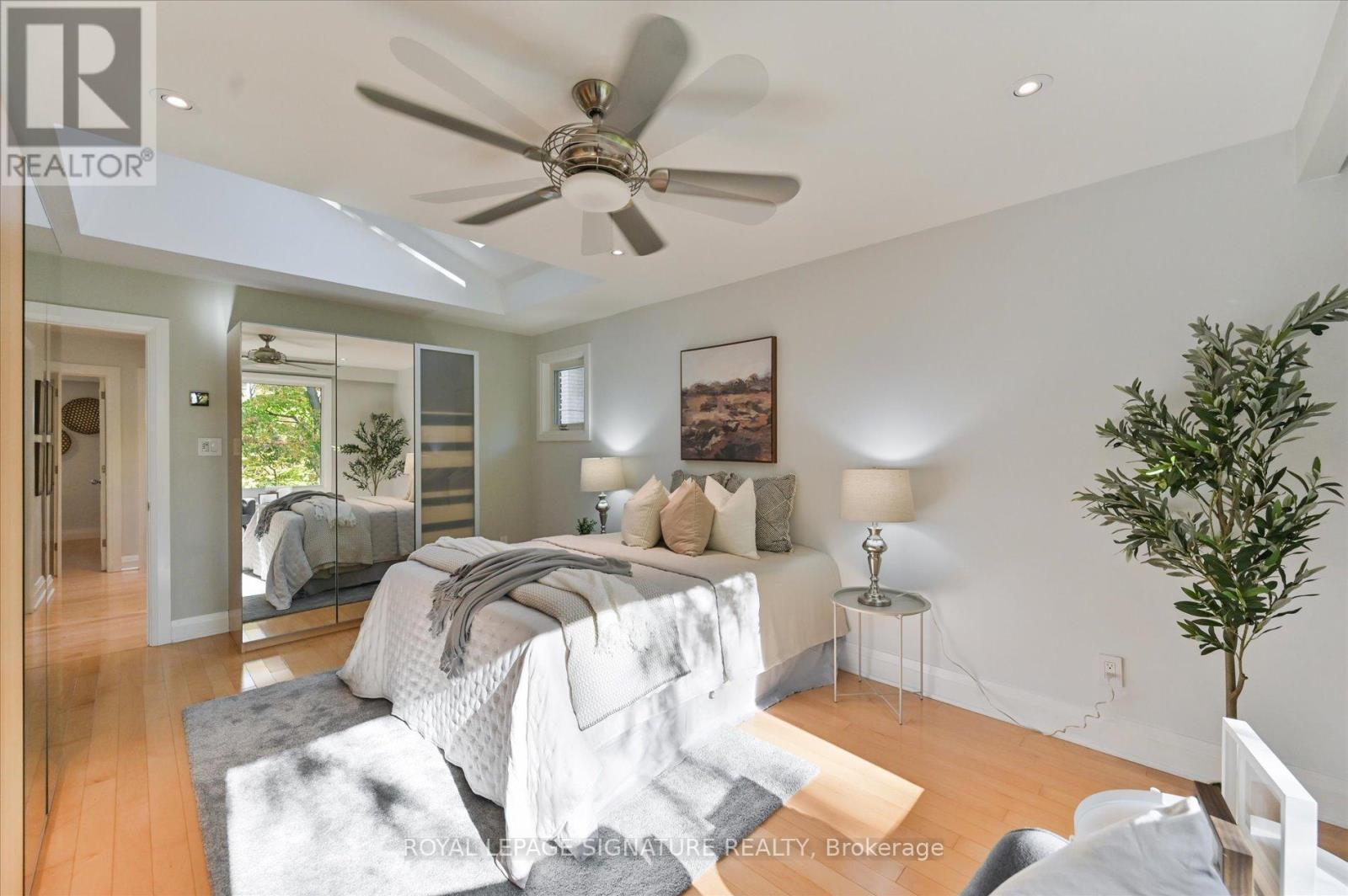 195 Sweeney Drive, Toronto, Ontario  M4A 1V5 - Photo 15 - C12454221