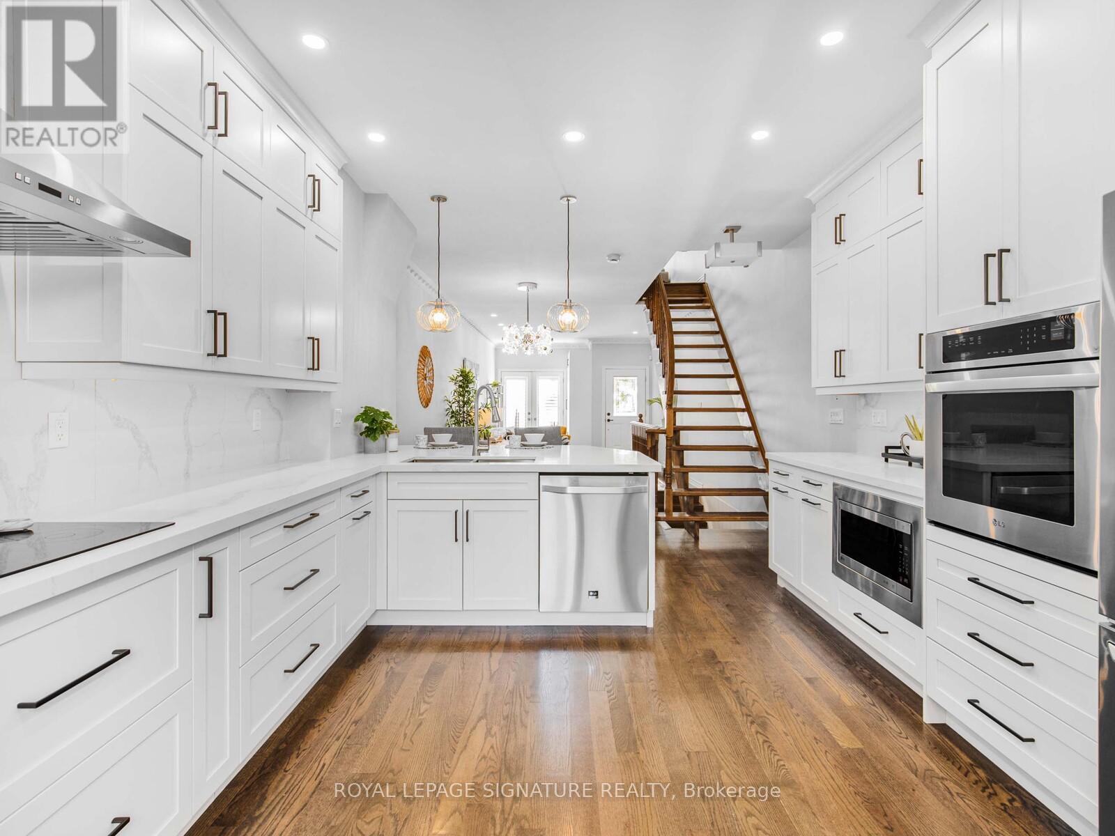85 David Dunlap Circle, Toronto, Ontario  M3C 4B9 - Photo 14 - C12454225