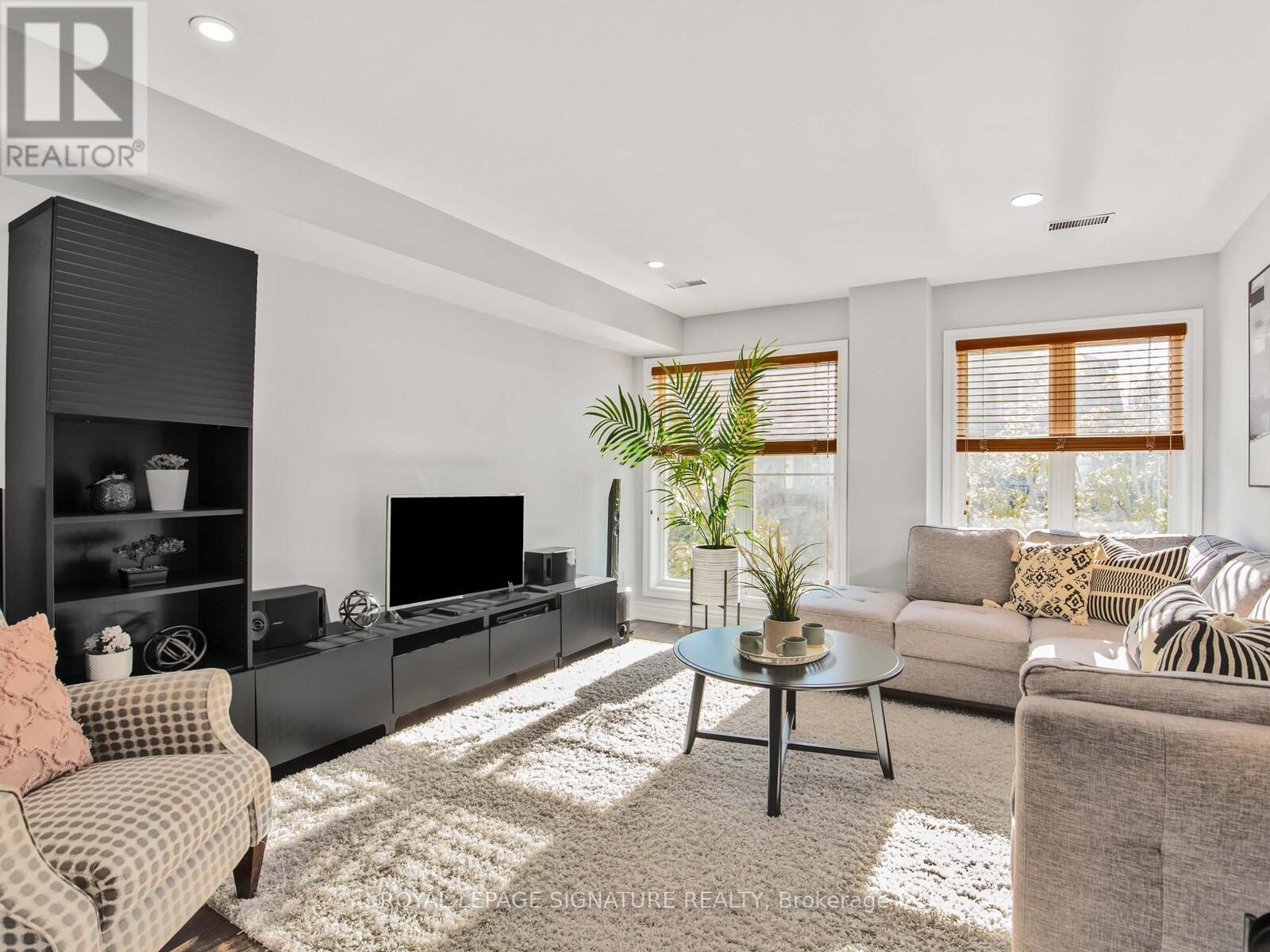 85 David Dunlap Circle, Toronto, Ontario  M3C 4B9 - Photo 22 - C12454225