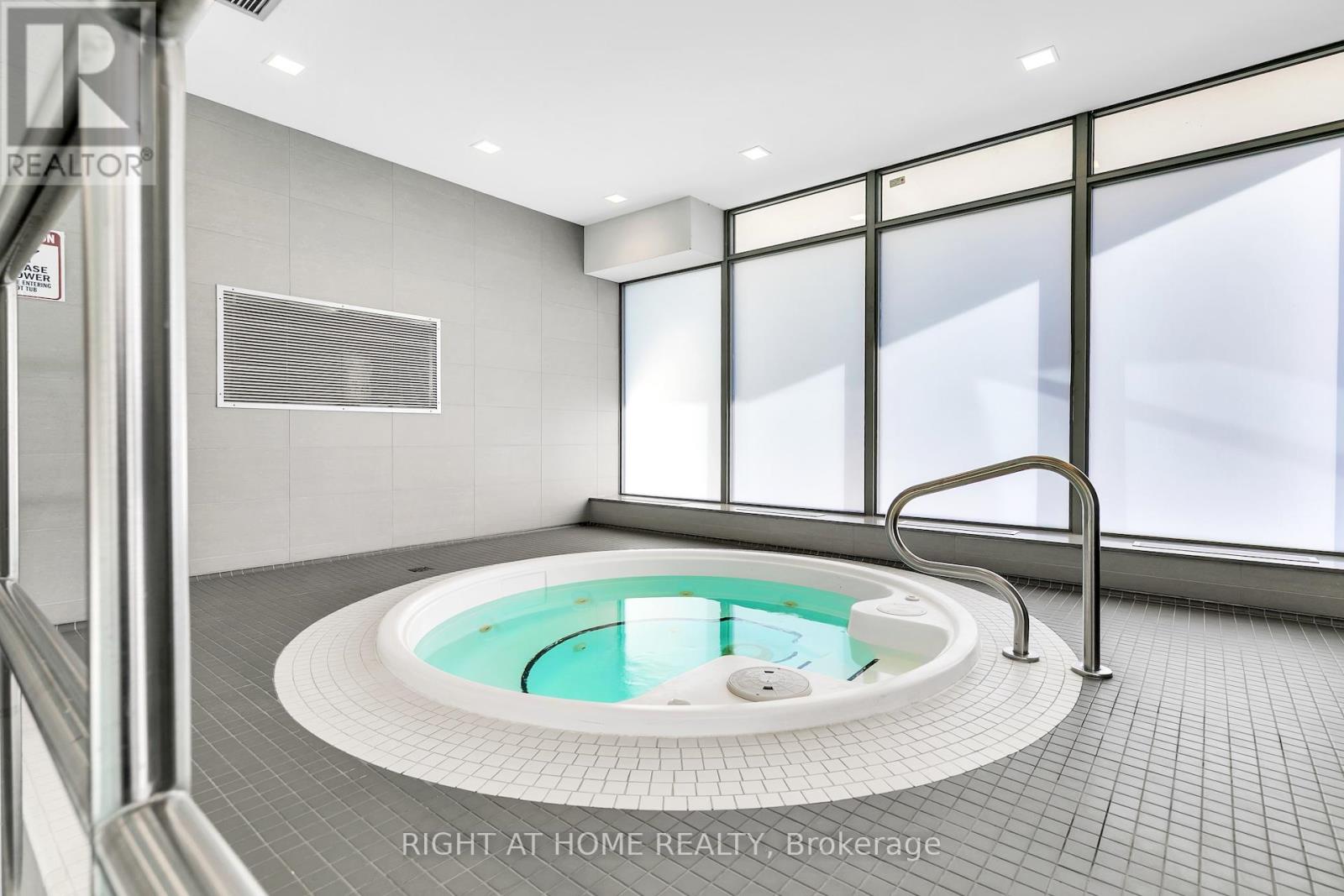 625 - 52 Forest Manor Road, Toronto, Ontario  M2J 0E2 - Photo 35 - C12454231