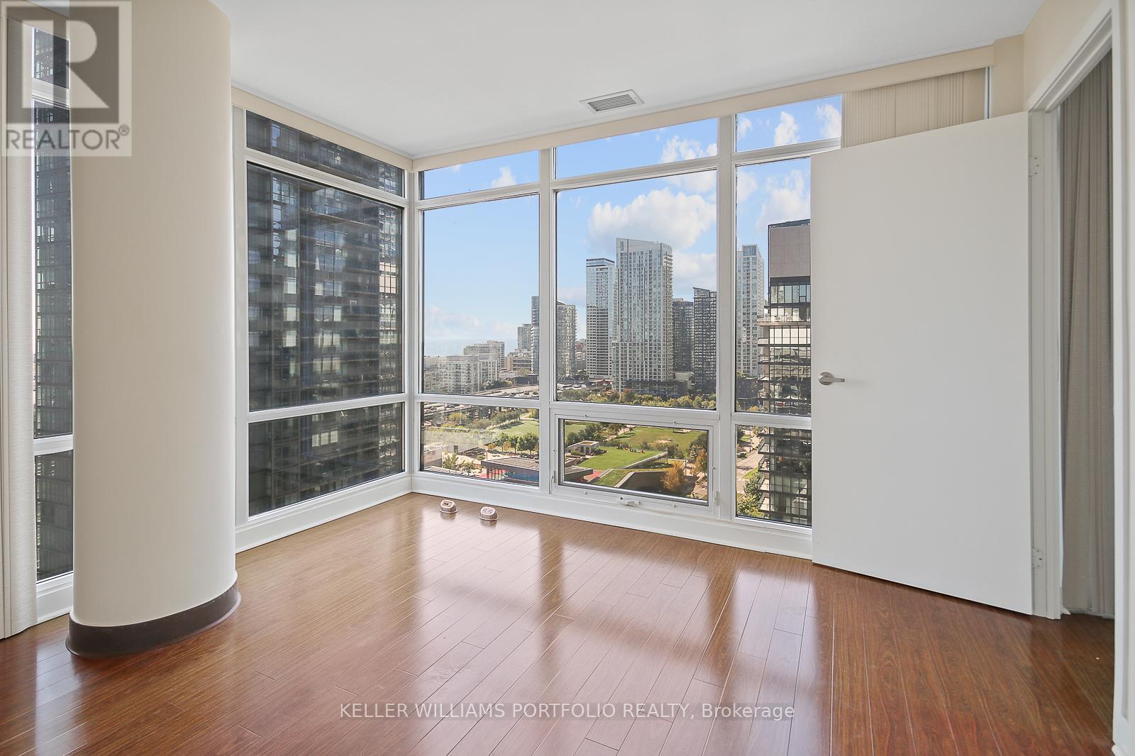 1918 - 4k Spadina Avenue, Toronto, Ontario  M5V 3Y9 - Photo 20 - C12454244