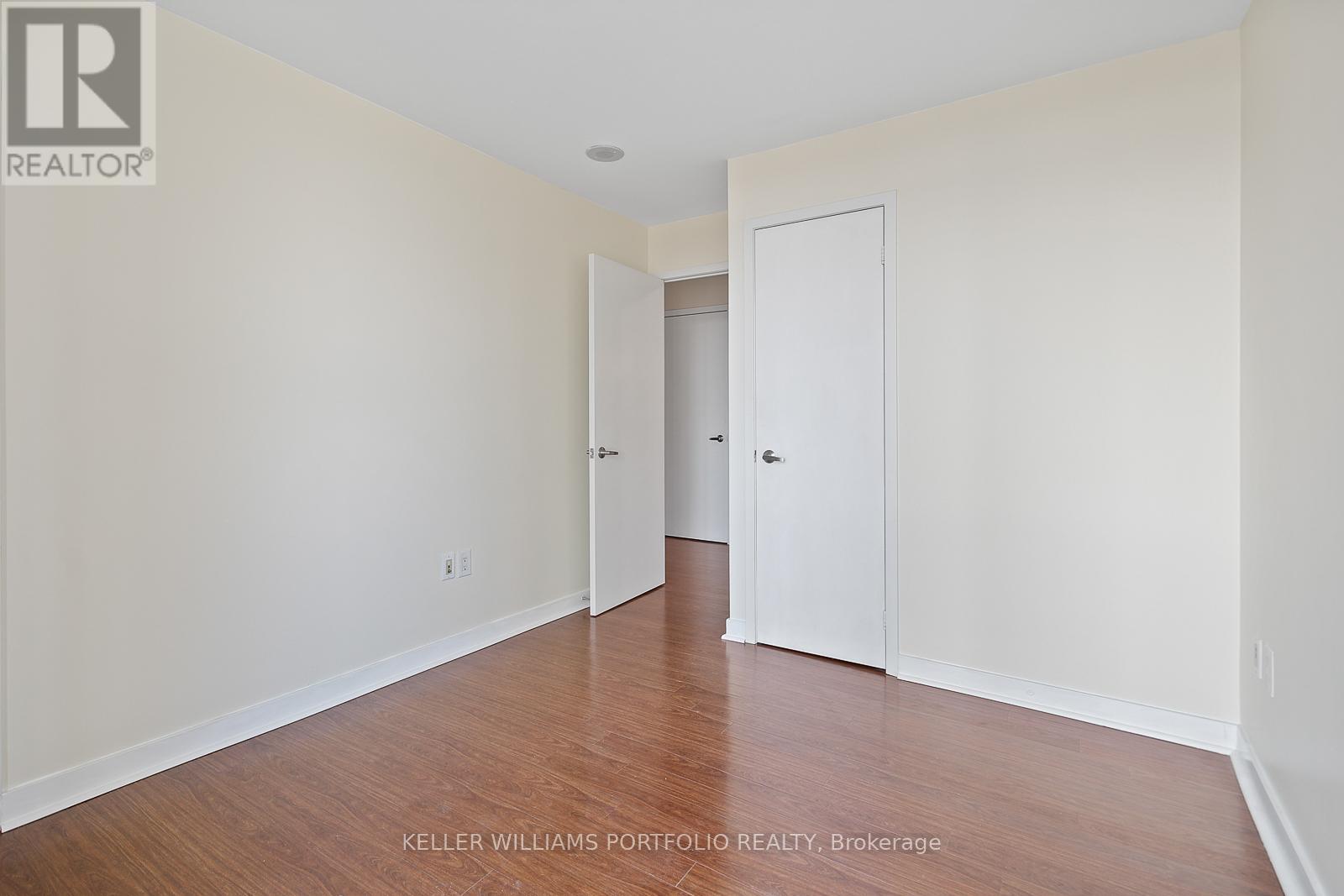 1918 - 4k Spadina Avenue, Toronto, Ontario  M5V 3Y9 - Photo 28 - C12454244