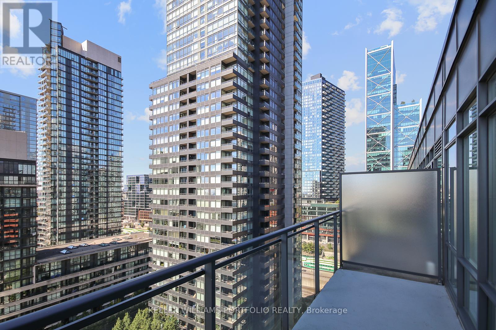 1918 - 4k Spadina Avenue, Toronto, Ontario  M5V 3Y9 - Photo 33 - C12454244