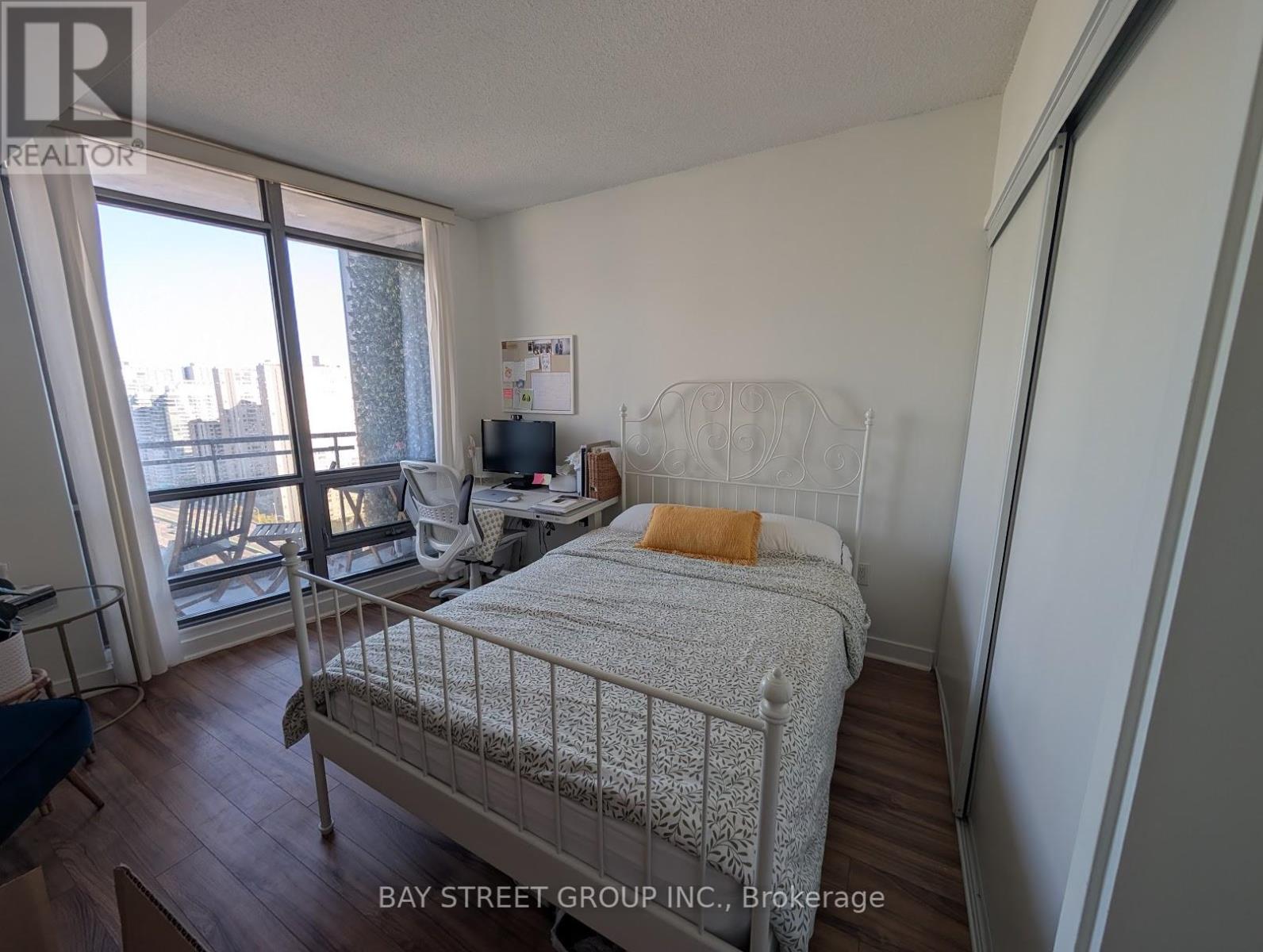 2801 - 5 Mariner Terrace, Toronto, Ontario  M5V 3V6 - Photo 11 - C12454253