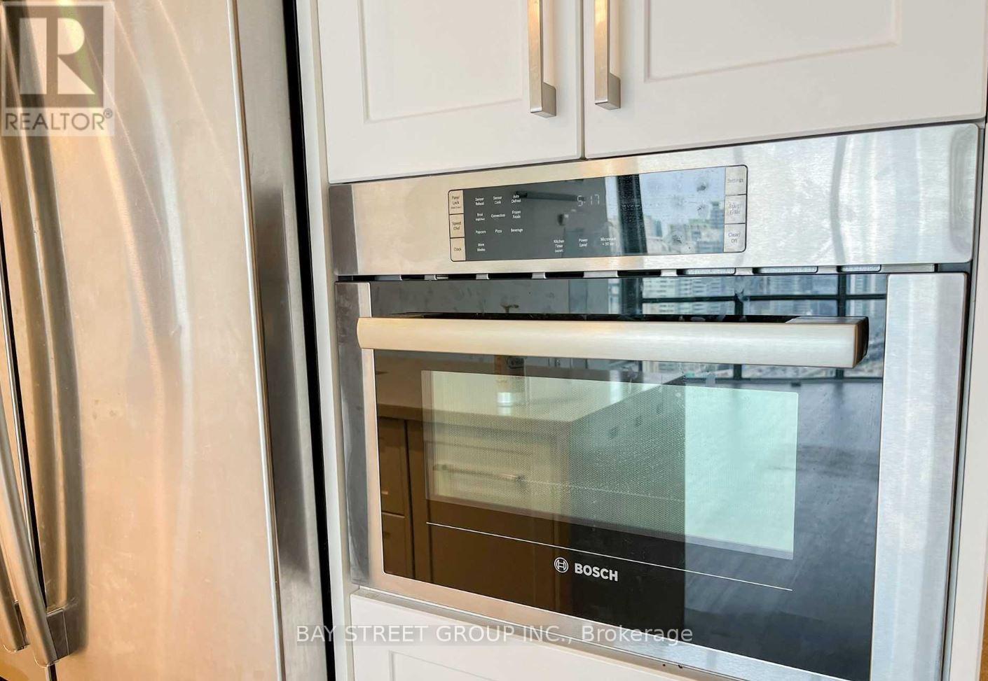 2801 - 5 Mariner Terrace, Toronto, Ontario  M5V 3V6 - Photo 8 - C12454253