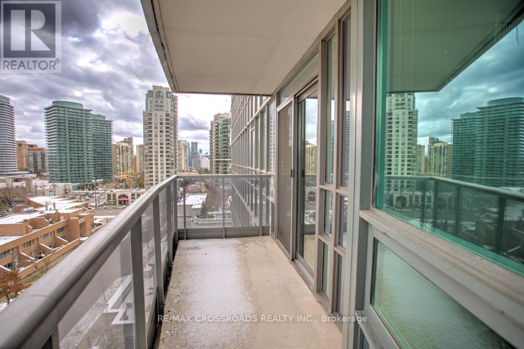 925 - 25 Greenview Avenue, Toronto, Ontario  M2M 1R2 - Photo 15 - C12454259