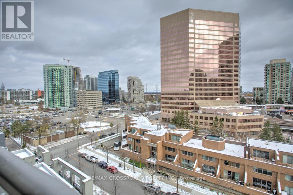 925 - 25 Greenview Avenue, Toronto, Ontario  M2M 1R2 - Photo 17 - C12454259