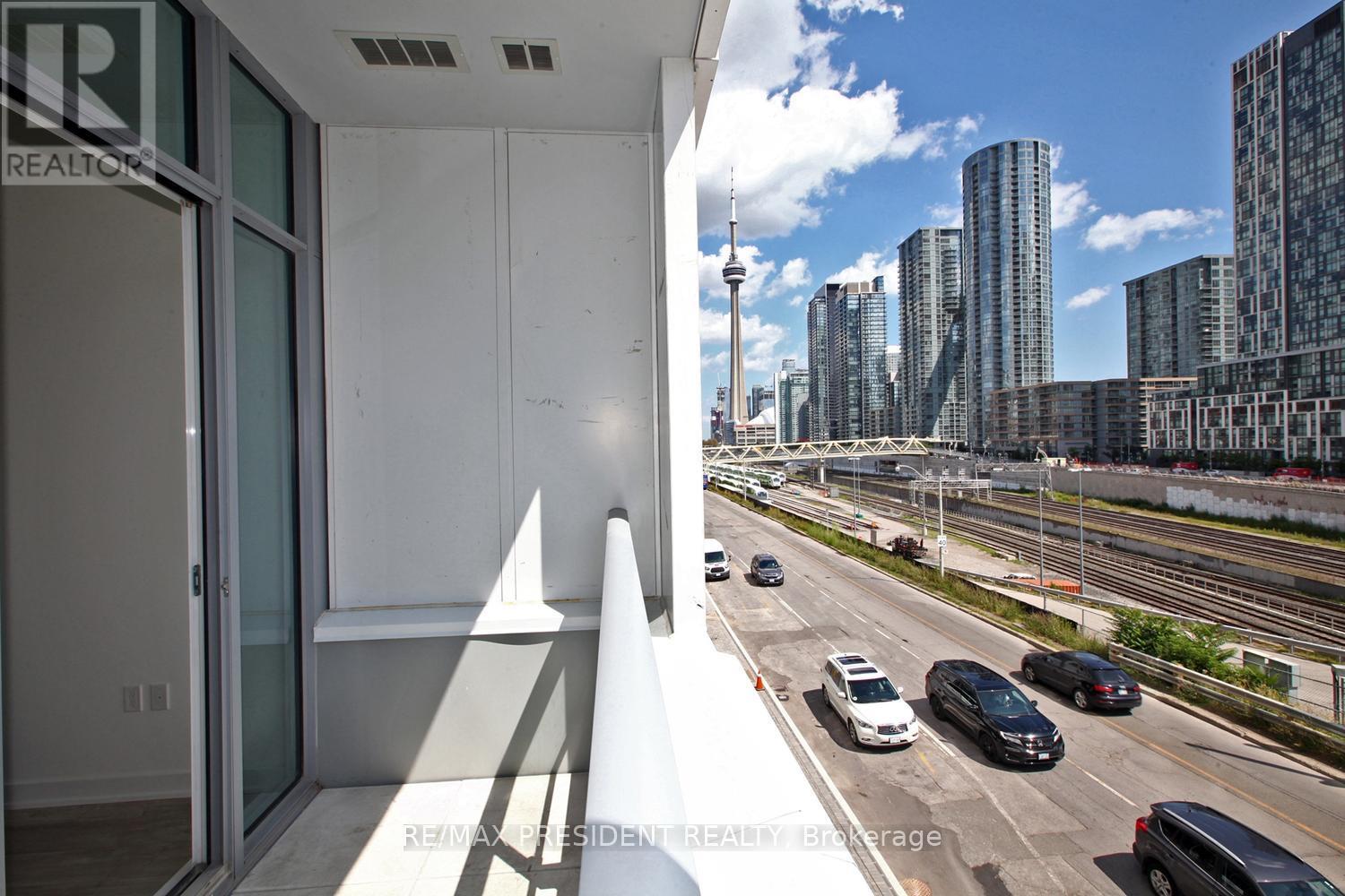 404w - 27 Bathrust Street, Toronto, Ontario  M5V 0R1 - Photo 19 - C12454299