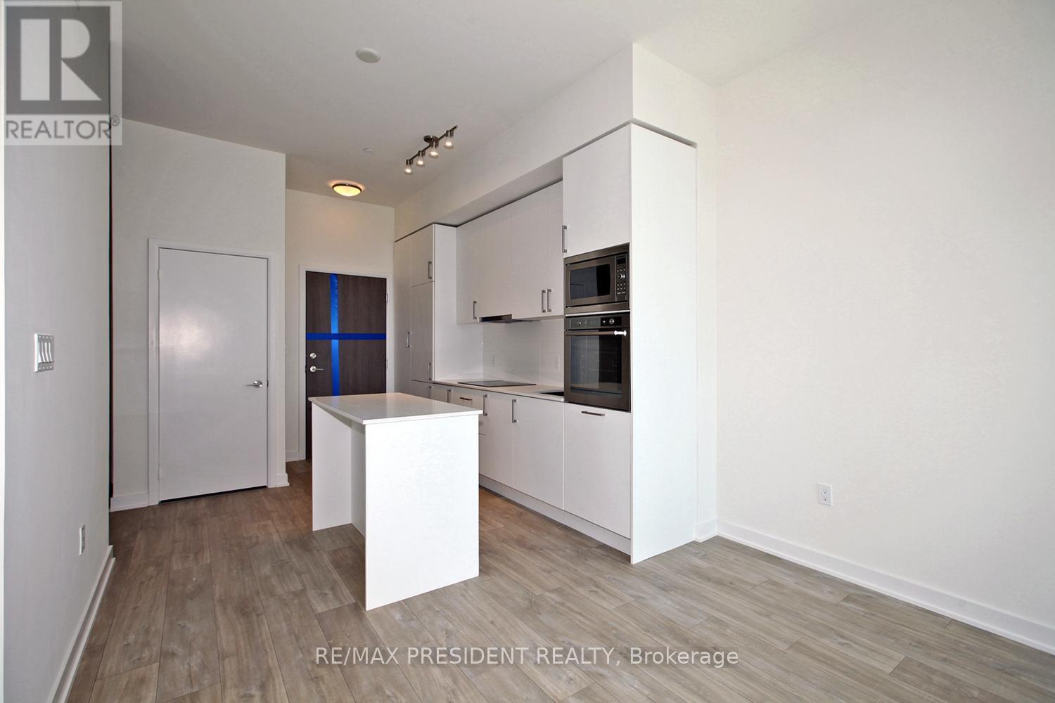 404w - 27 Bathrust Street, Toronto, Ontario  M5V 0R1 - Photo 4 - C12454299