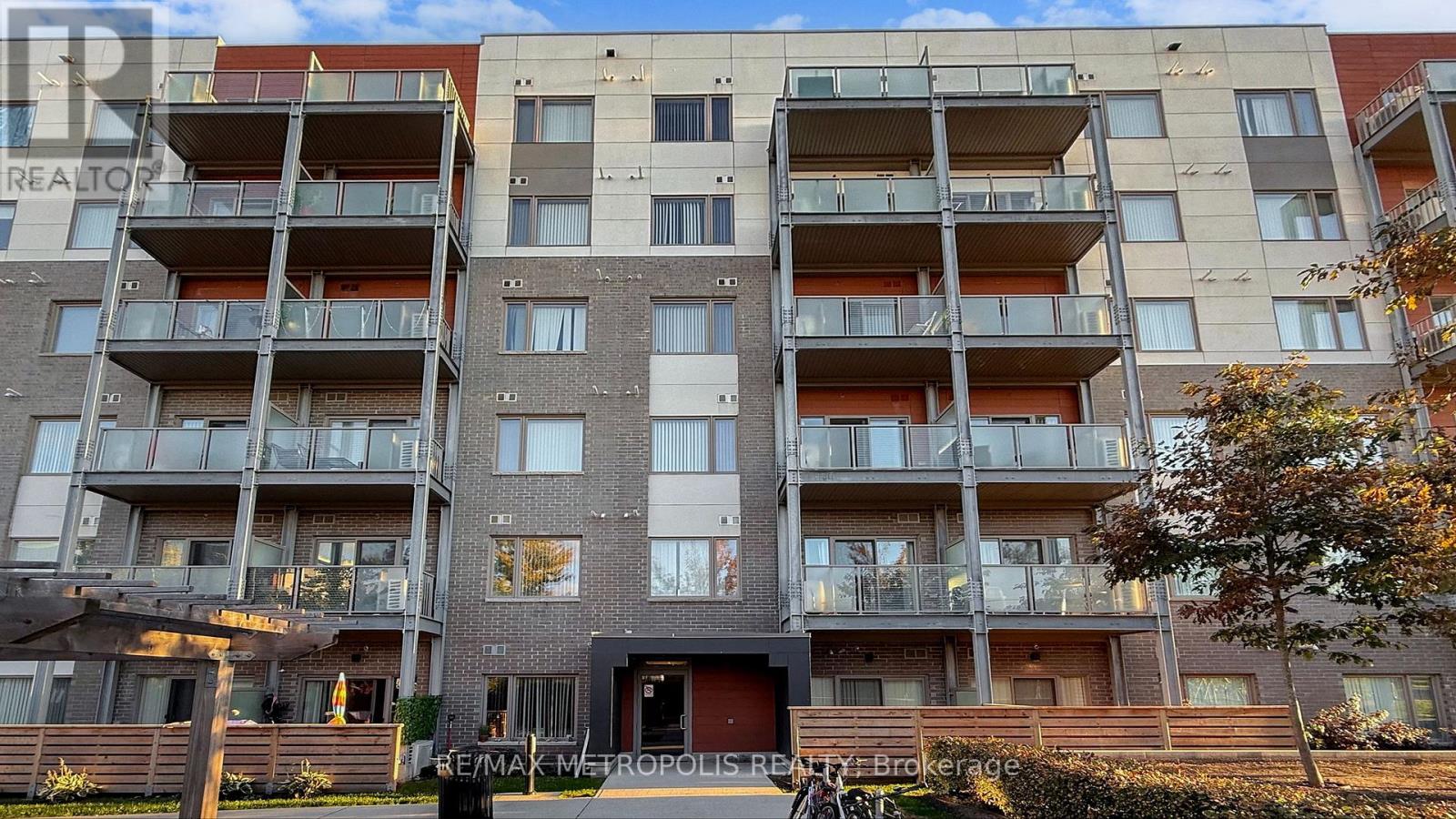 310 - 20 Orchid Court, Toronto, Ontario  M2L 2X8 - Photo 2 - C12454317